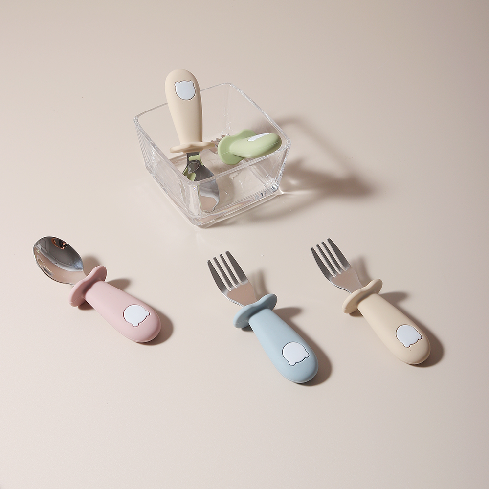 Baby Panda Shape Silicone Spoo - đánh giá và giá Baby Food Lunch